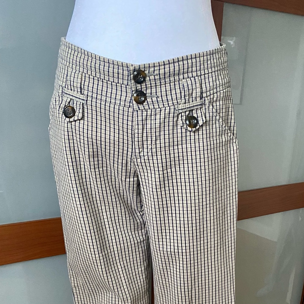 Adorable trousers.